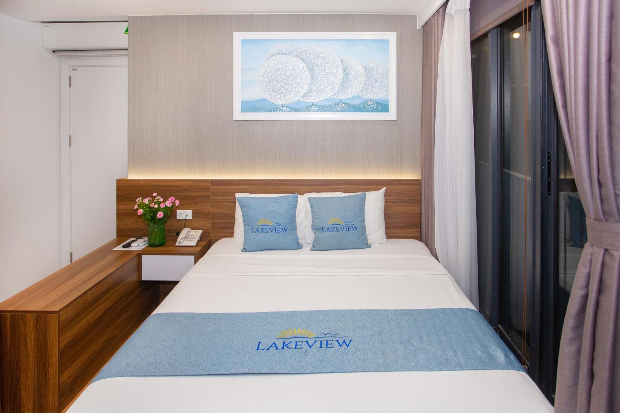 Lake View Hotel Ханой Екстериор снимка