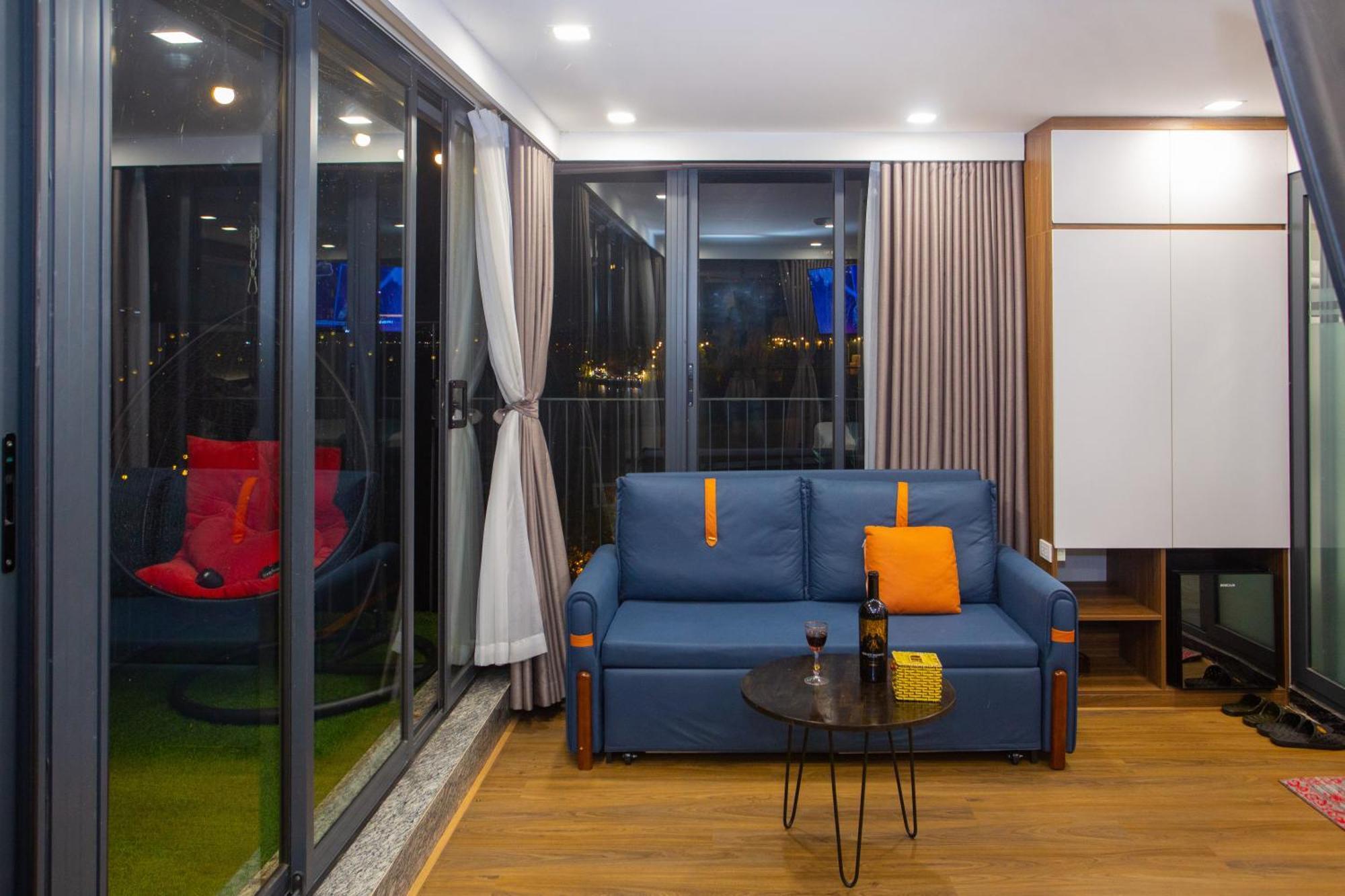 Lake View Hotel Ханой Екстериор снимка